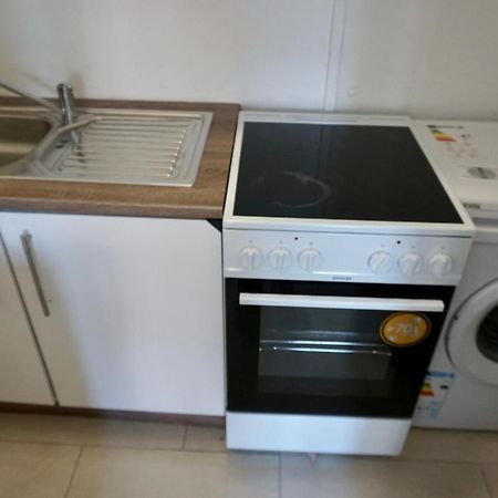 Alster Hamburg - Saniertes Und Mobliertes Apartment Mit Bad Und Kuche المظهر الخارجي الصورة