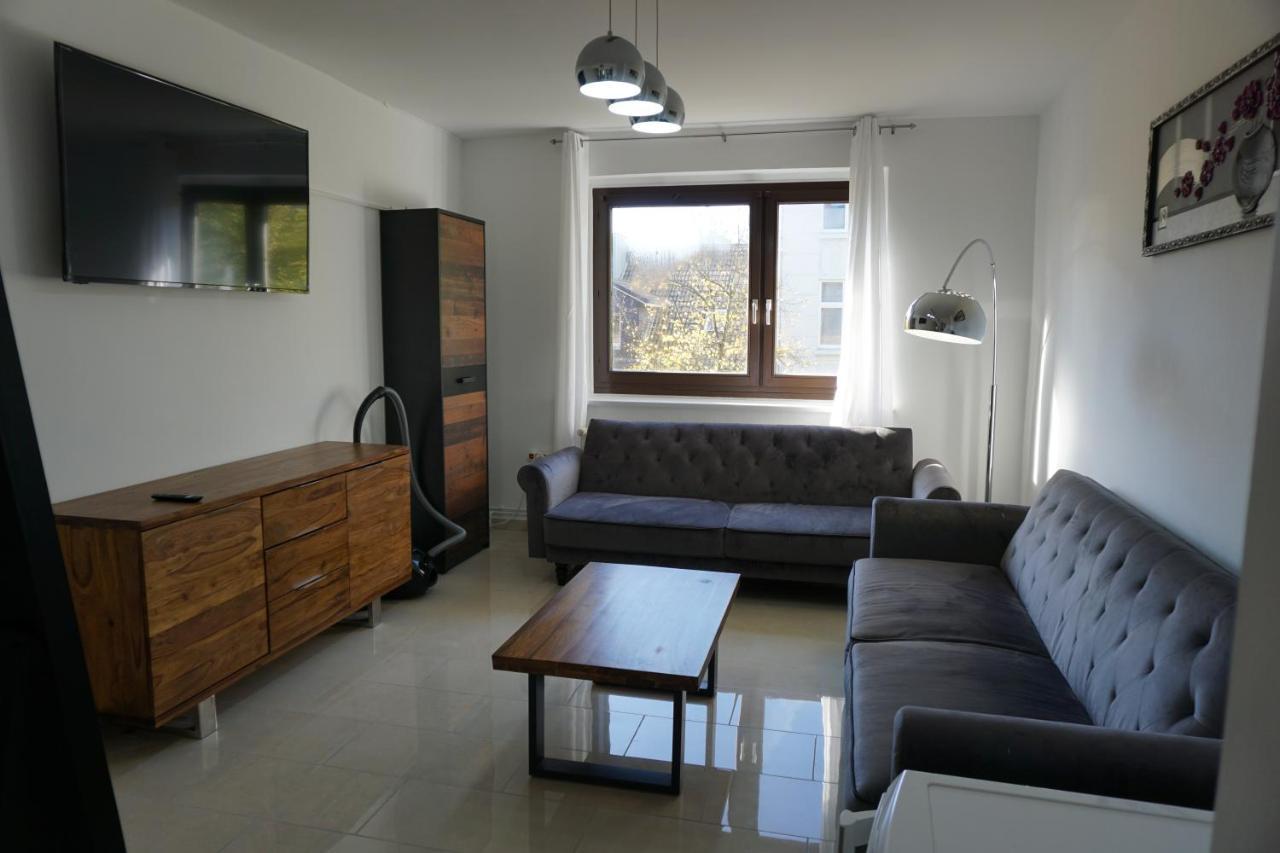 Alster Hamburg - Saniertes Und Mobliertes Apartment Mit Bad Und Kuche المظهر الخارجي الصورة