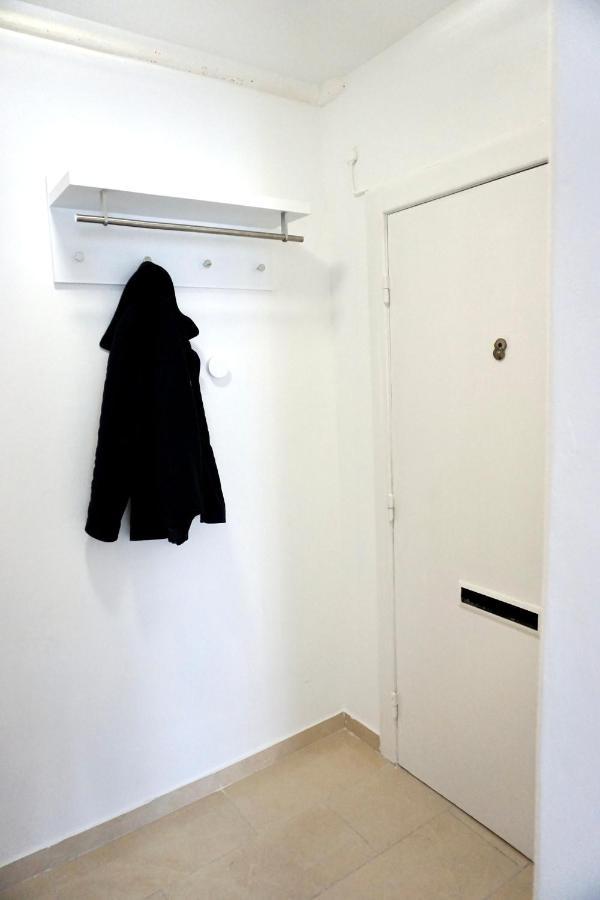Alster Hamburg - Saniertes Und Mobliertes Apartment Mit Bad Und Kuche المظهر الخارجي الصورة