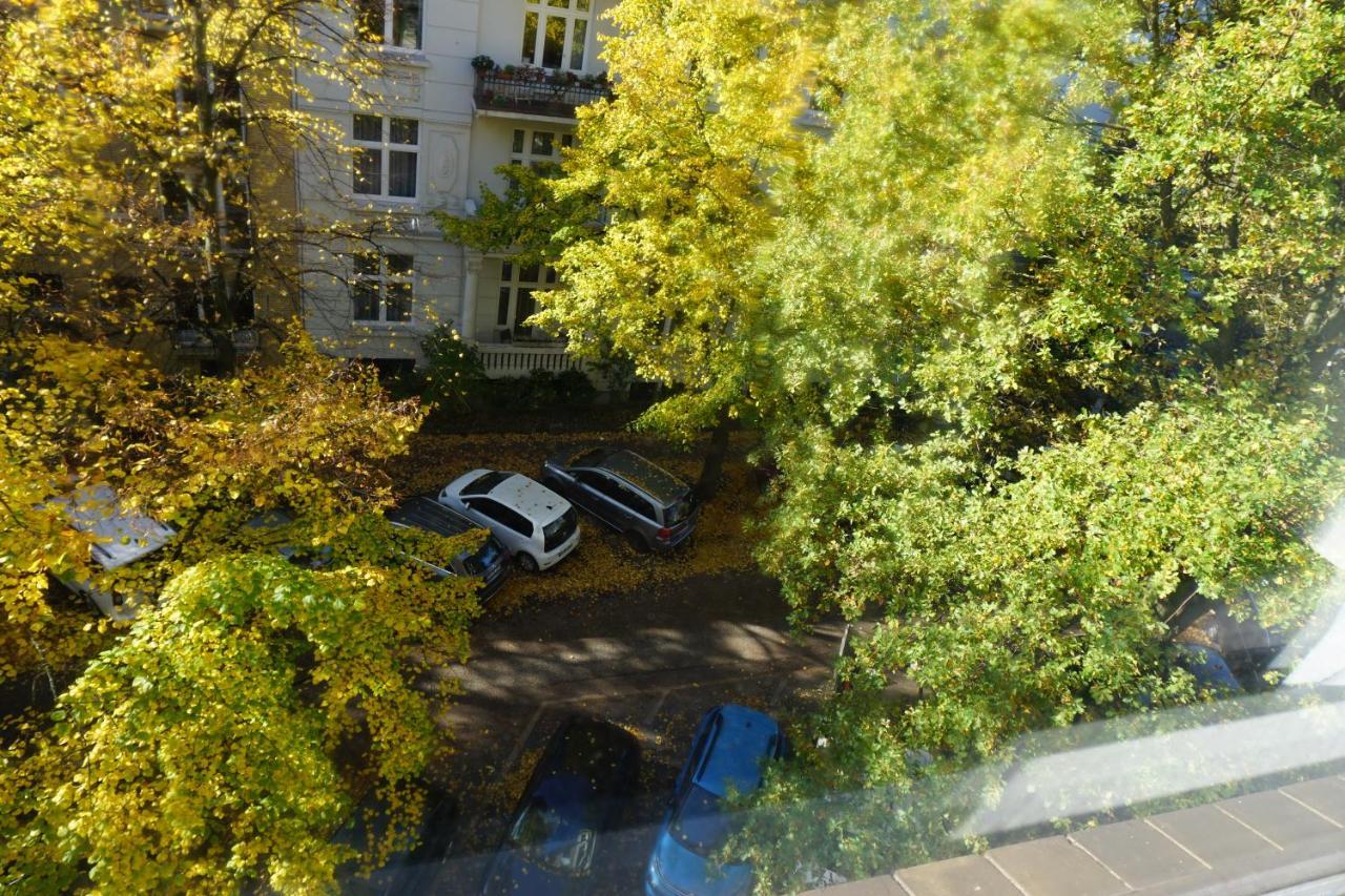 Alster Hamburg - Saniertes Und Mobliertes Apartment Mit Bad Und Kuche المظهر الخارجي الصورة